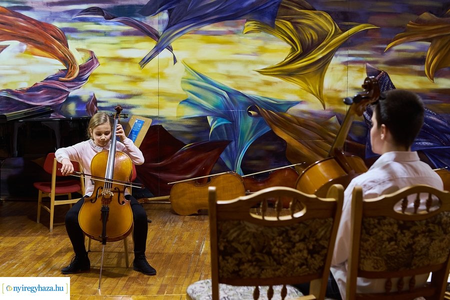 Hangverseny a Vikárban - 20220120