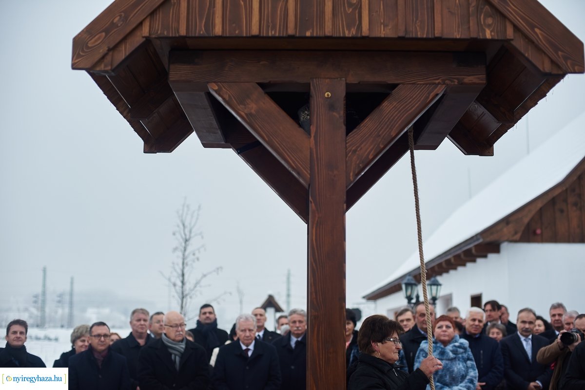 Harangszentelés Érpatakon