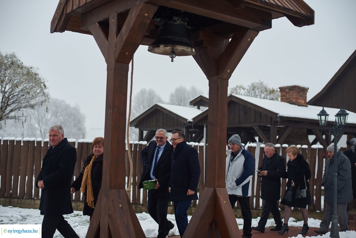 Harangszentelés Érpatakon