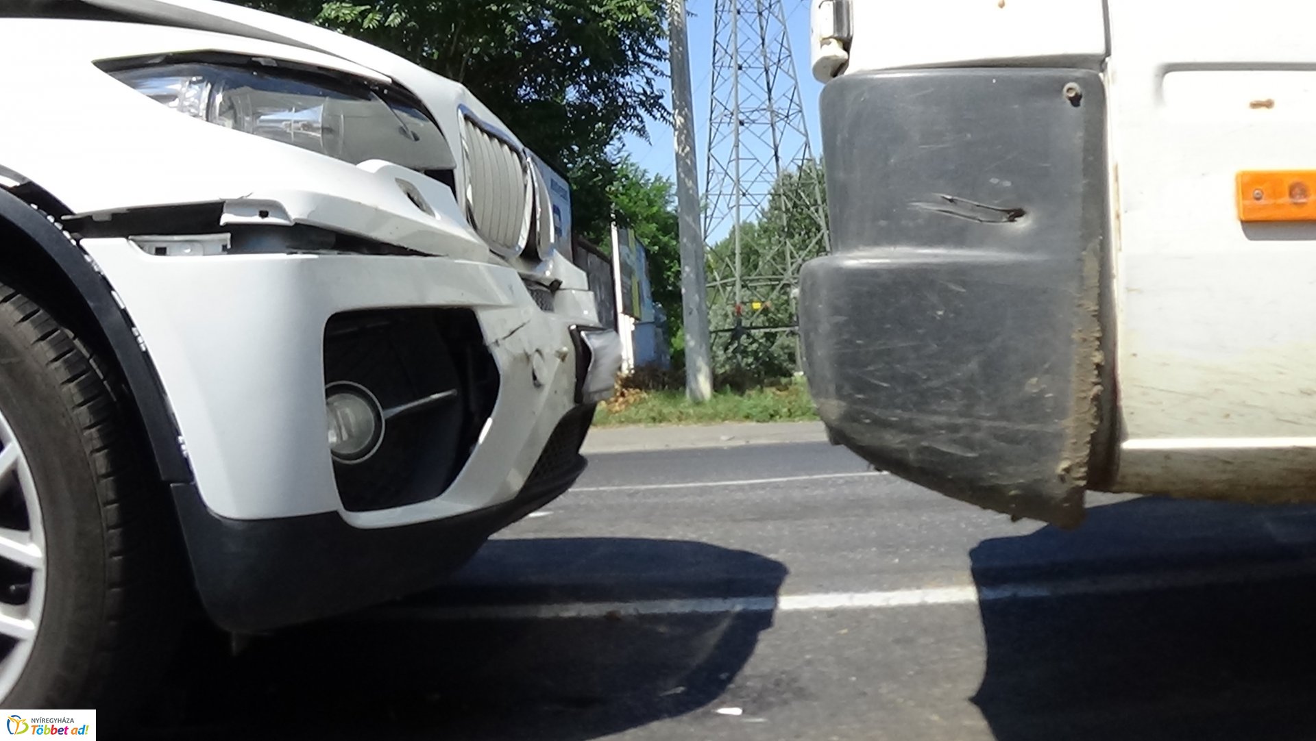 Hármas karambol a Debreceni úton