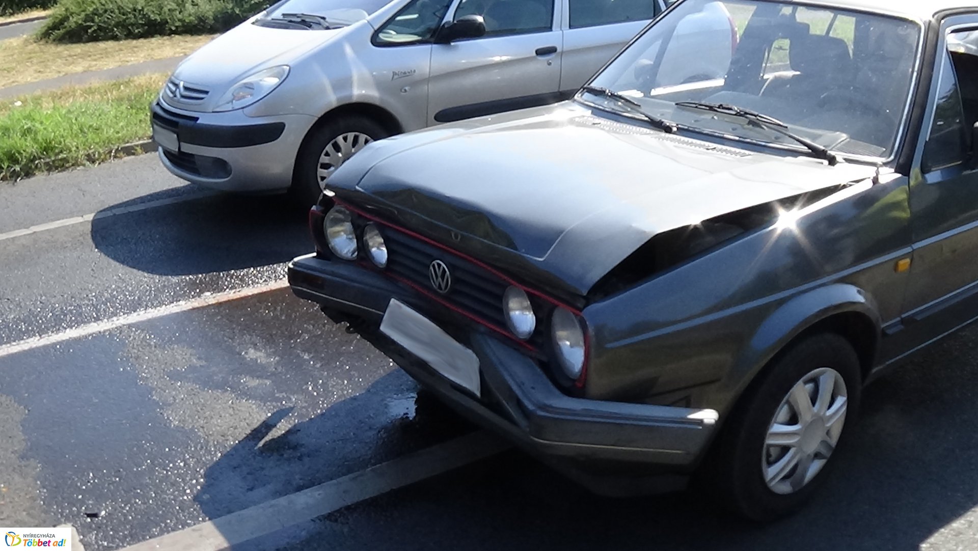 Hármas karambol a Vasgyár utcán