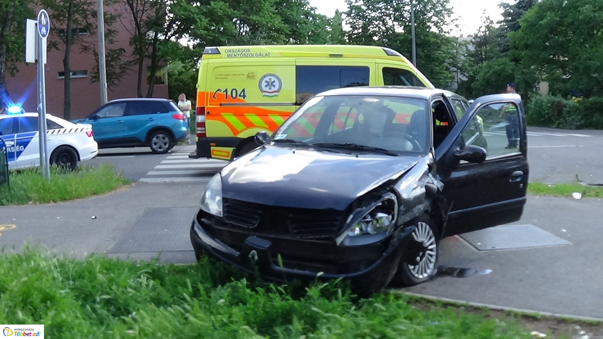 Három személy kórházban