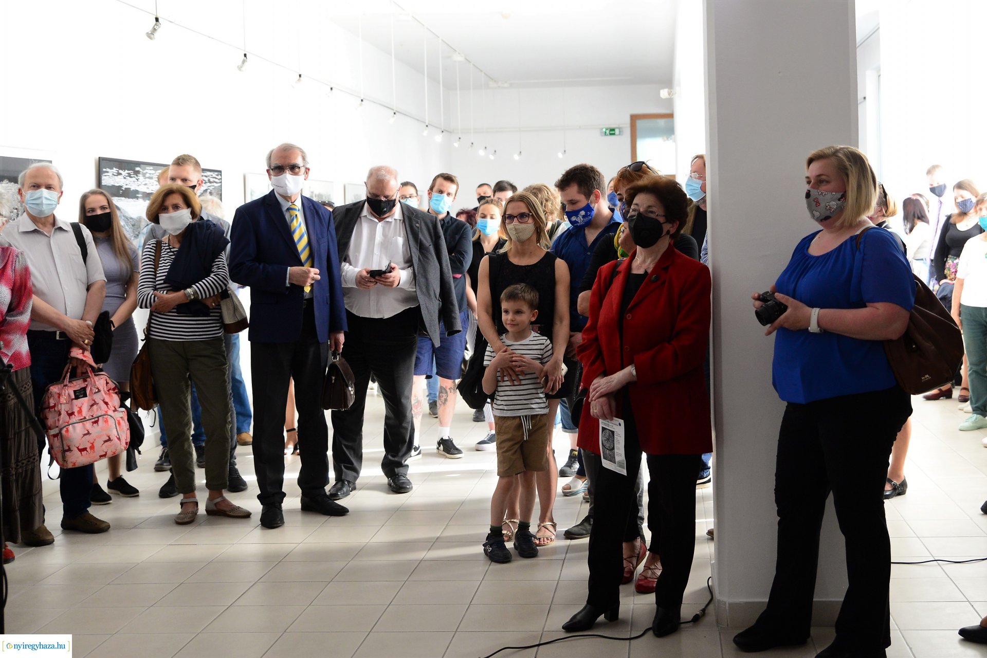 Hatvanon innen és túl - Szepessy Béla grafikusművész kiállításának megnyitója