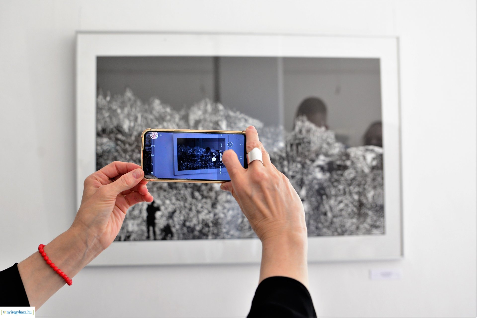 Hatvanon innen és túl - Szepessy Béla grafikusművész kiállításának megnyitója