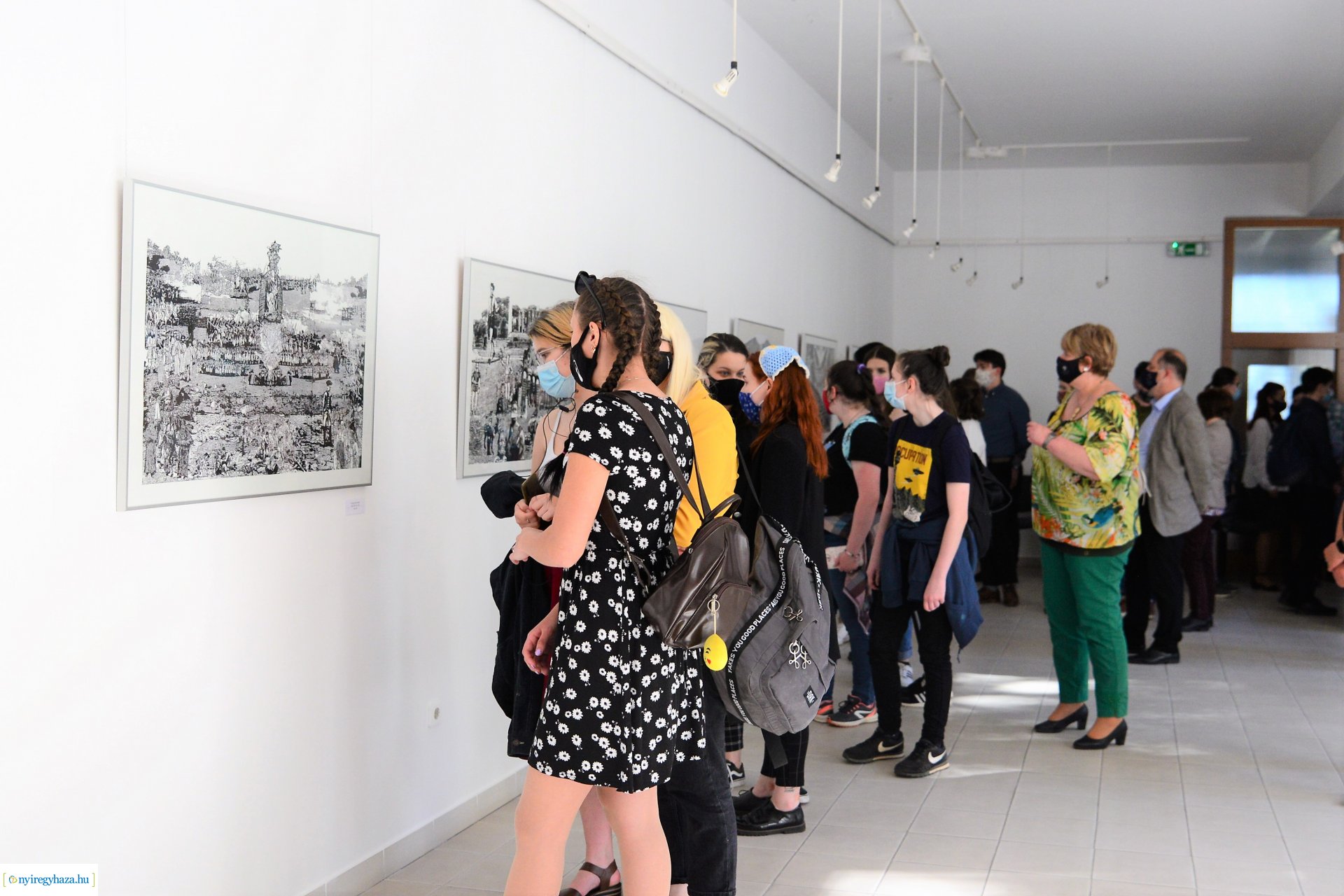 Hatvanon innen és túl - Szepessy Béla grafikusművész kiállításának megnyitója