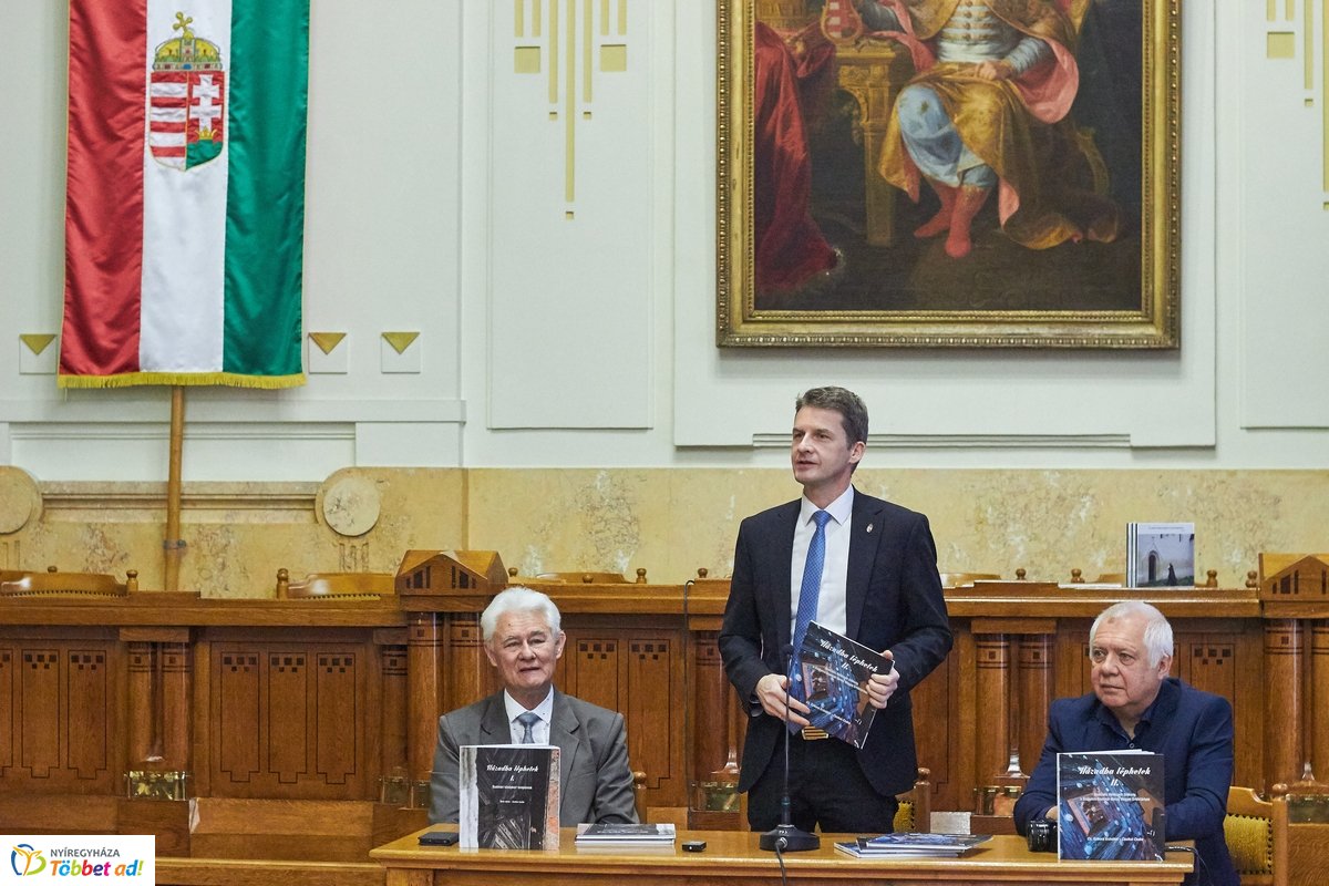 Házadba léphetek II. könyvbemutató