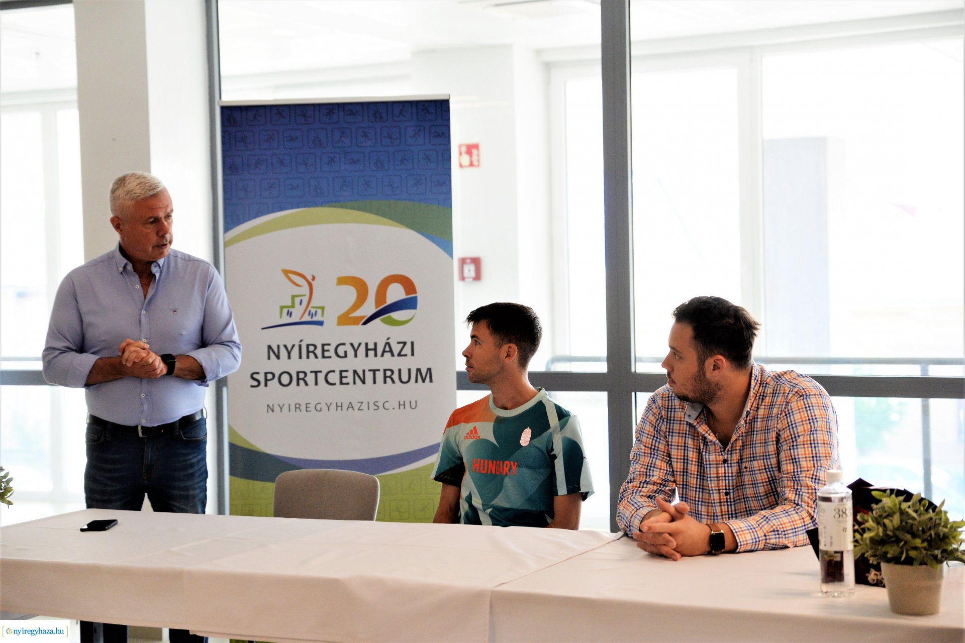 Hazaérkezett Helebrandt Máté Tokióból