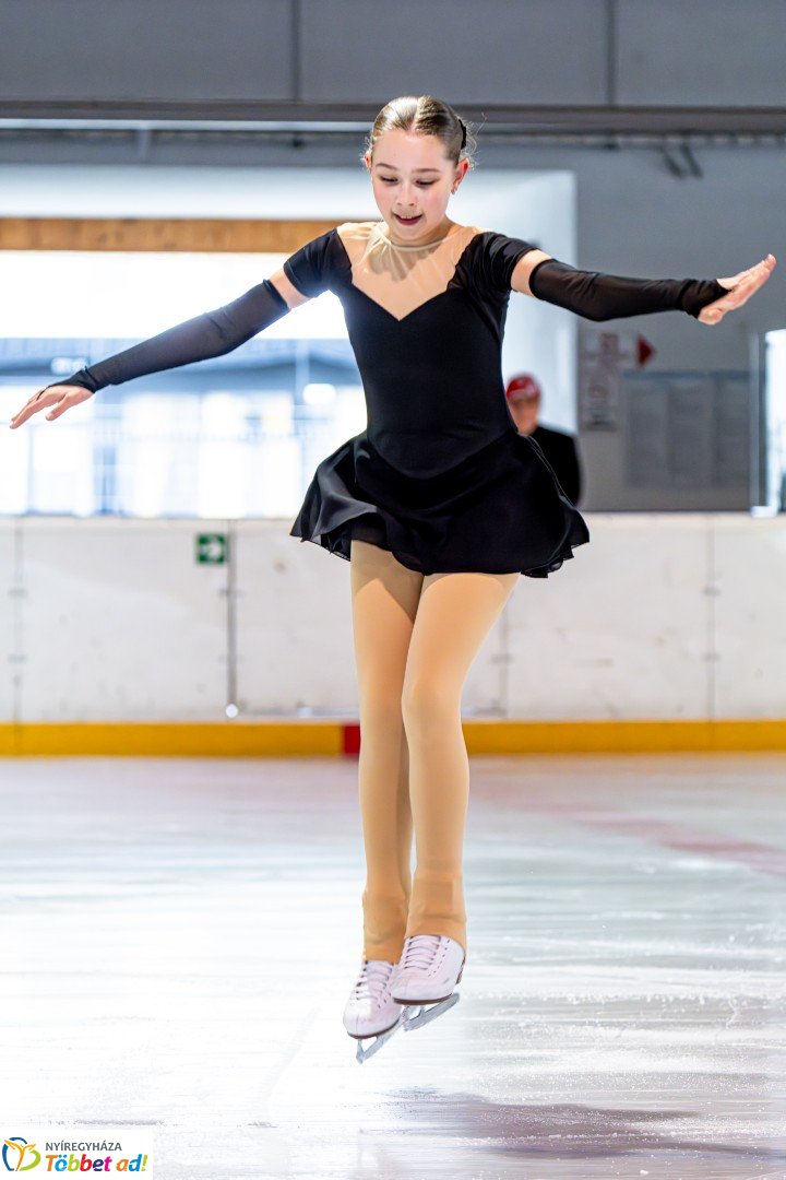 Házi műkorcsolya  bajnokság a Nyíregyházi Jégpályán