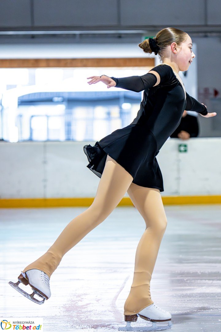 Házi műkorcsolya  bajnokság a Nyíregyházi Jégpályán