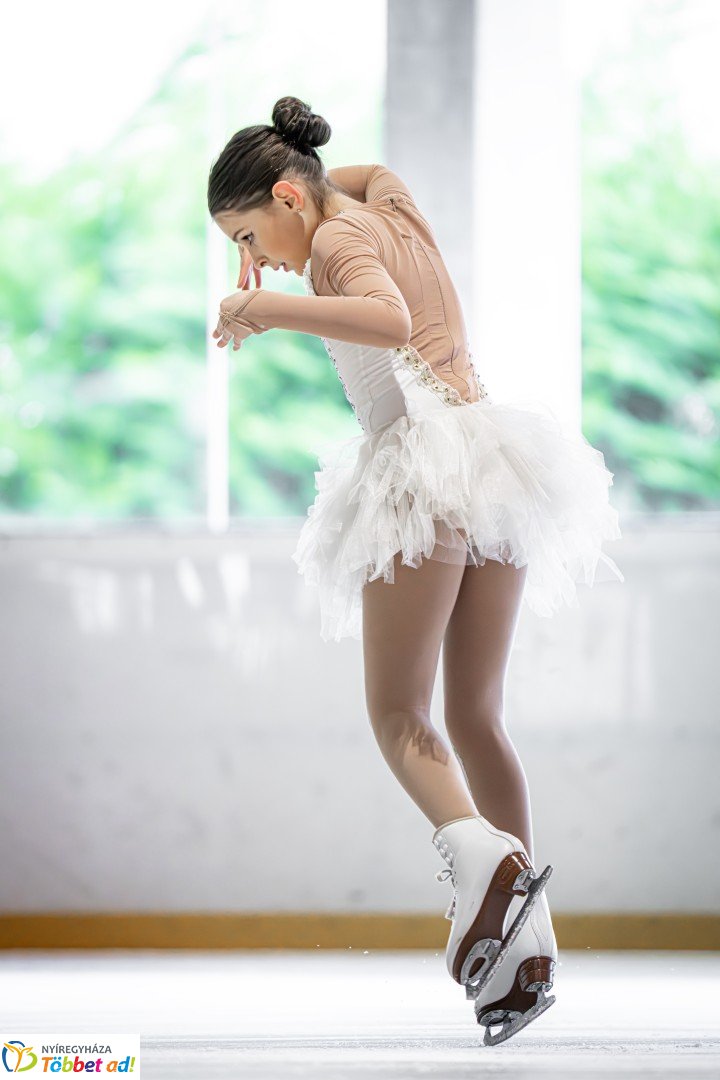 Házi műkorcsolya  bajnokság a Nyíregyházi Jégpályán