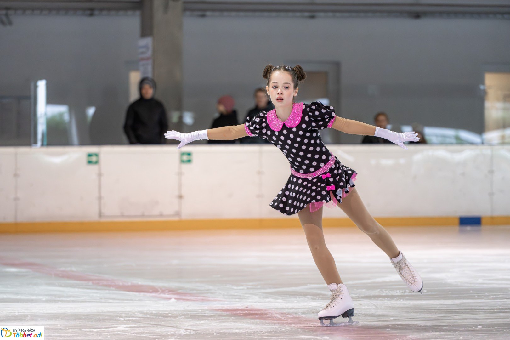 Házi műkorcsolya  bajnokság a Nyíregyházi Jégpályán