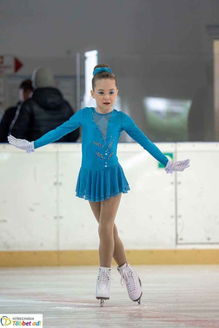 Házi műkorcsolya  bajnokság a Nyíregyházi Jégpályán