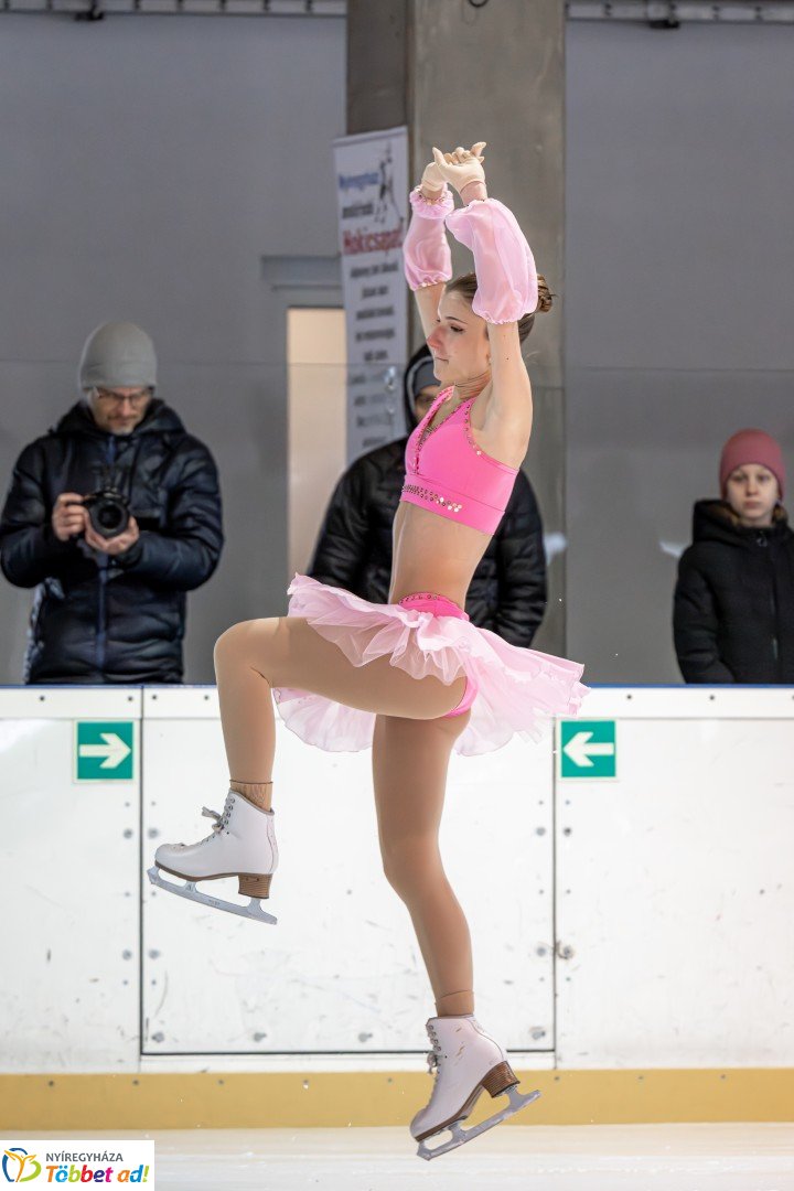 Házi műkorcsolya  bajnokság a Nyíregyházi Jégpályán
