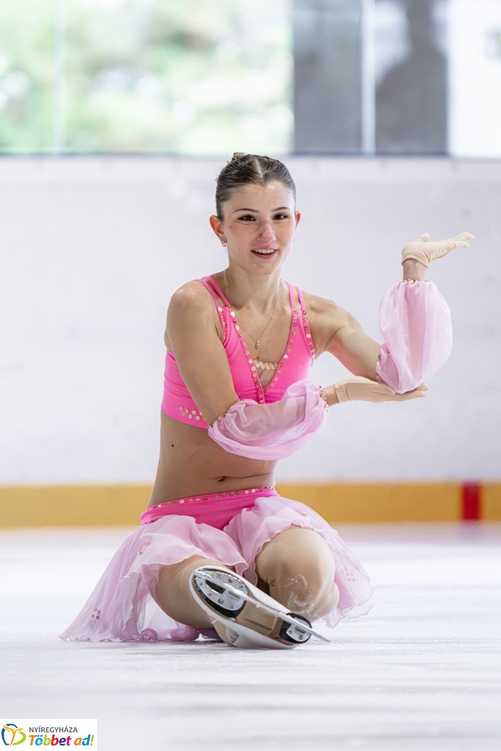 Házi műkorcsolya  bajnokság a Nyíregyházi Jégpályán