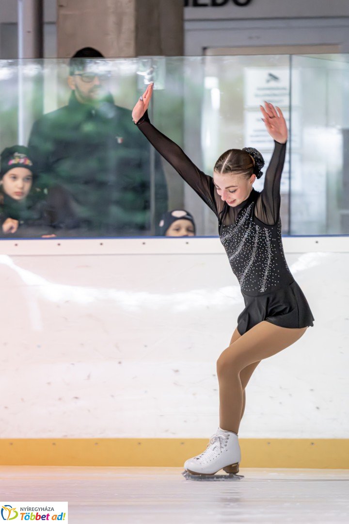 Házi műkorcsolya  bajnokság a Nyíregyházi Jégpályán