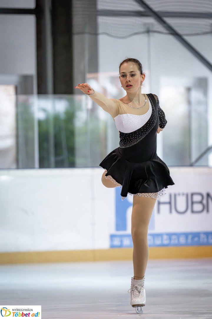 Házi műkorcsolya  bajnokság a Nyíregyházi Jégpályán