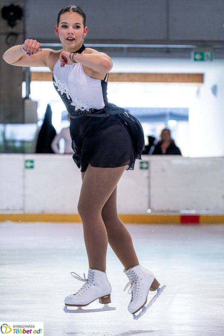 Házi műkorcsolya  bajnokság a Nyíregyházi Jégpályán