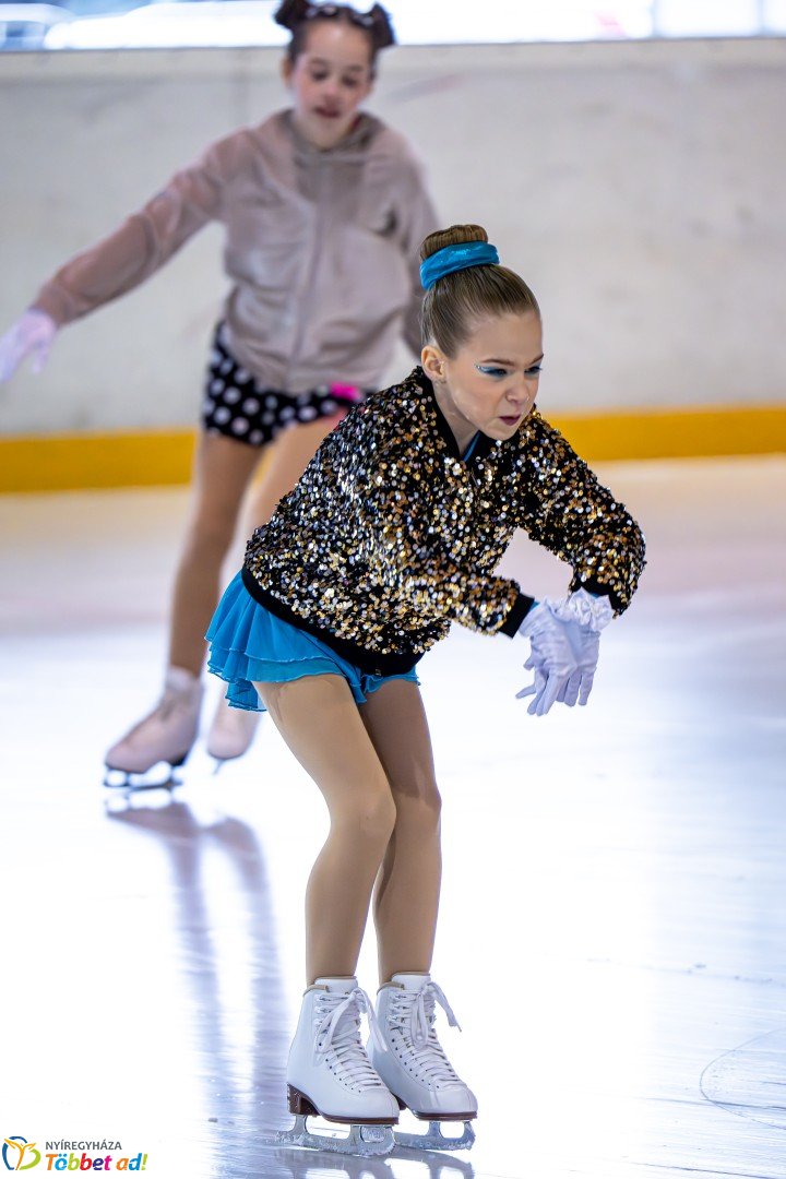 Házi műkorcsolya  bajnokság a Nyíregyházi Jégpályán
