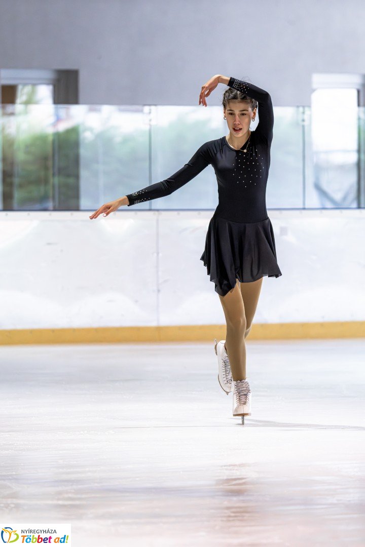 Házi műkorcsolya  bajnokság a Nyíregyházi Jégpályán