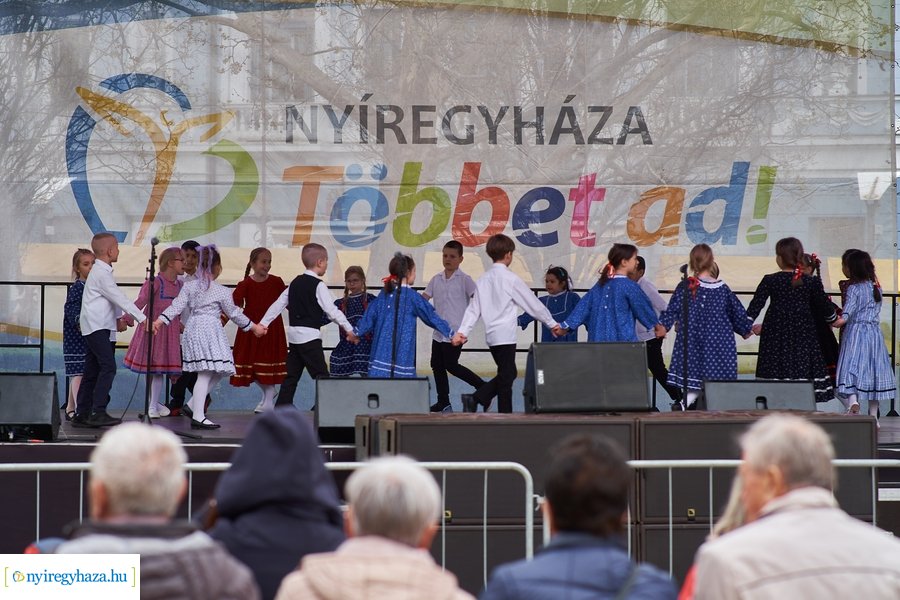 Helló Nyíregyháza! 2022 - 1