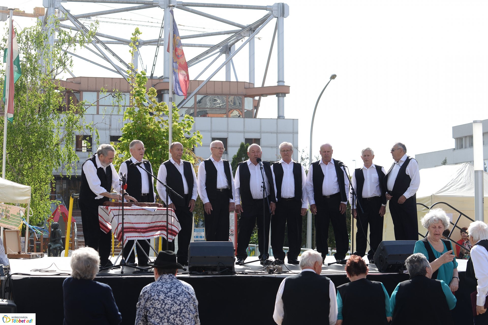 Helló Nyíregyháza! -  Civil Sziget 1