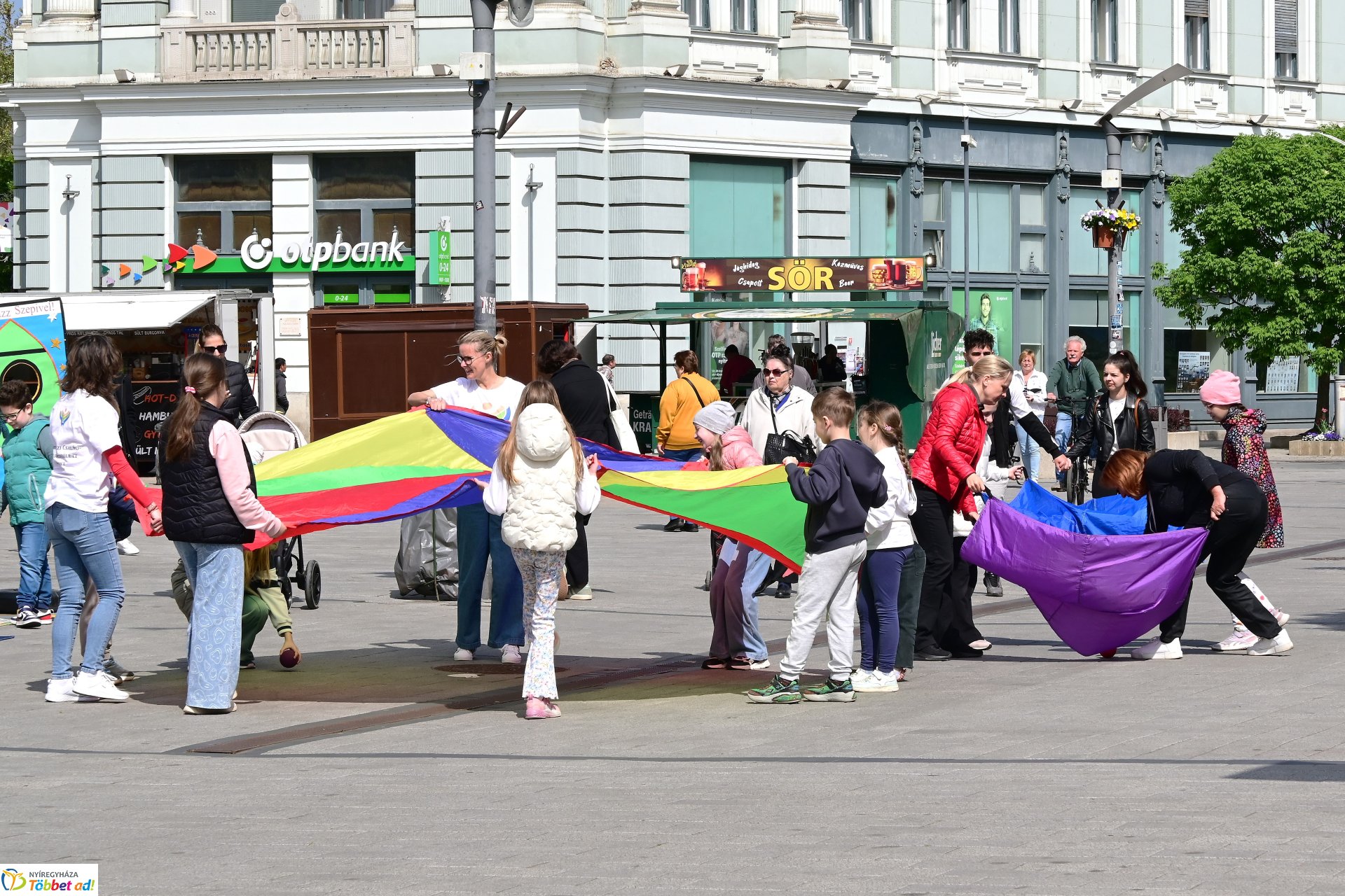Helló Nyíregyháza! - délelőtti programok a Kossuth téren