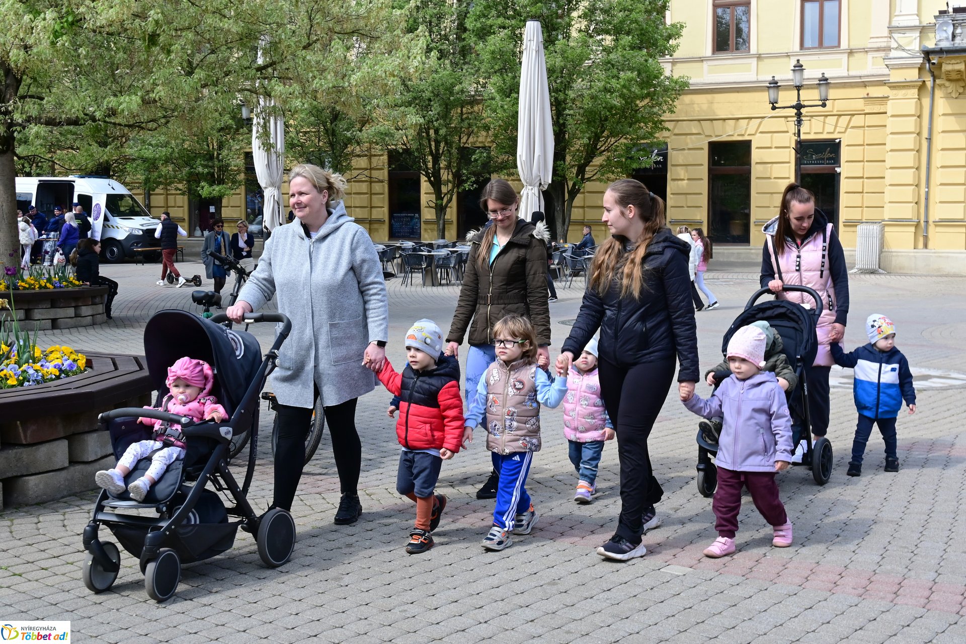 Helló Nyíregyháza! - délelőtti programok a Kossuth téren