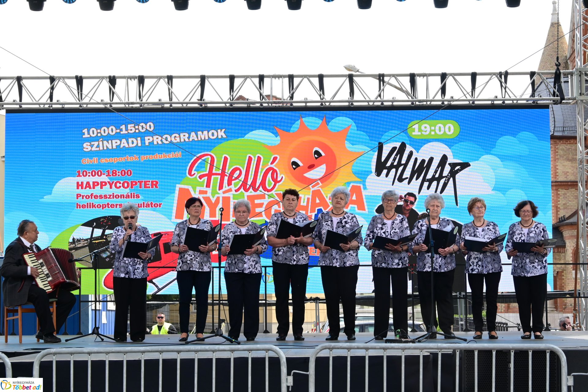 Helló Nyíregyháza! - délelőtti programok a Kossuth téren