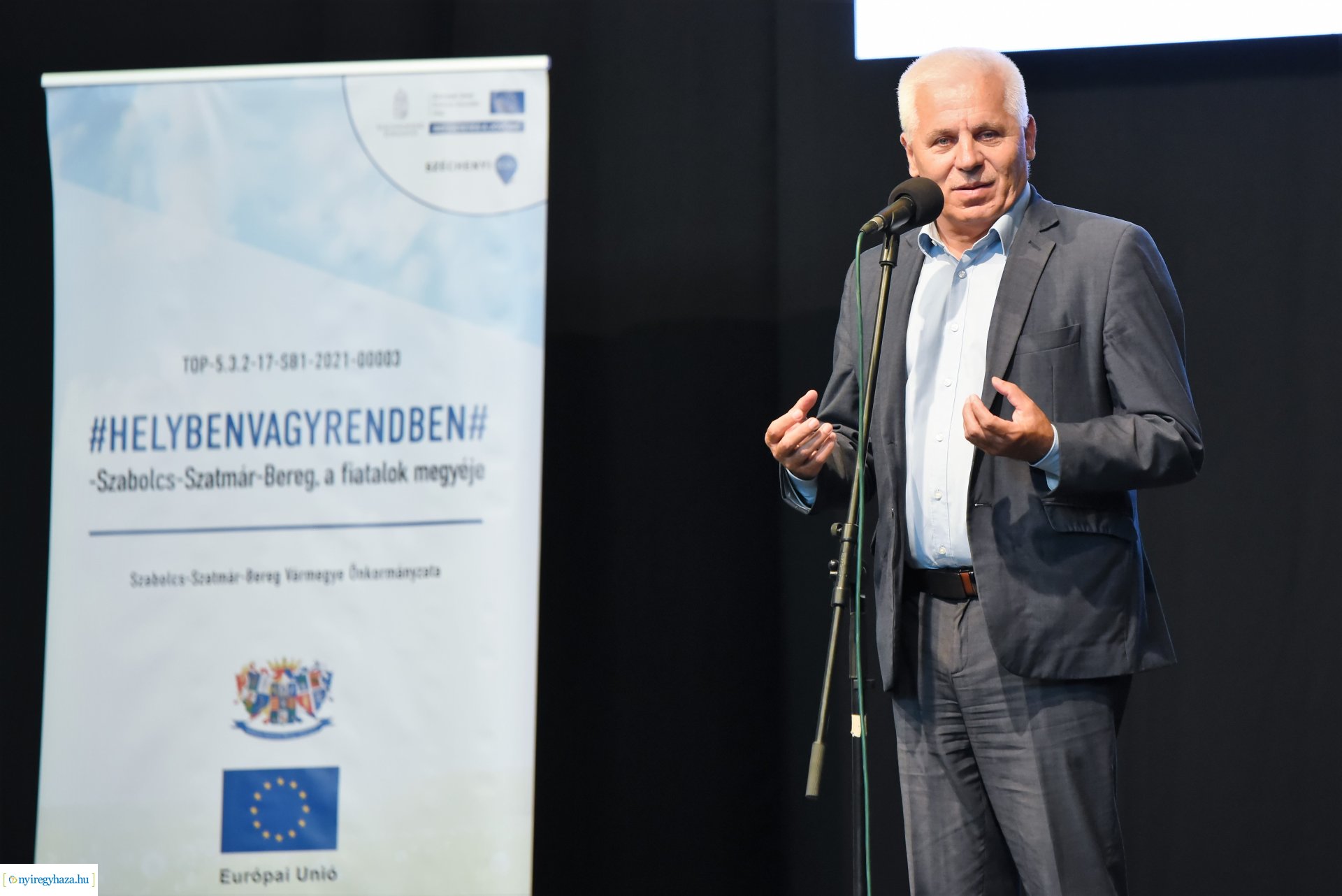 Helyben? Rendben! -  projektbemutató, szakmai konferencia 