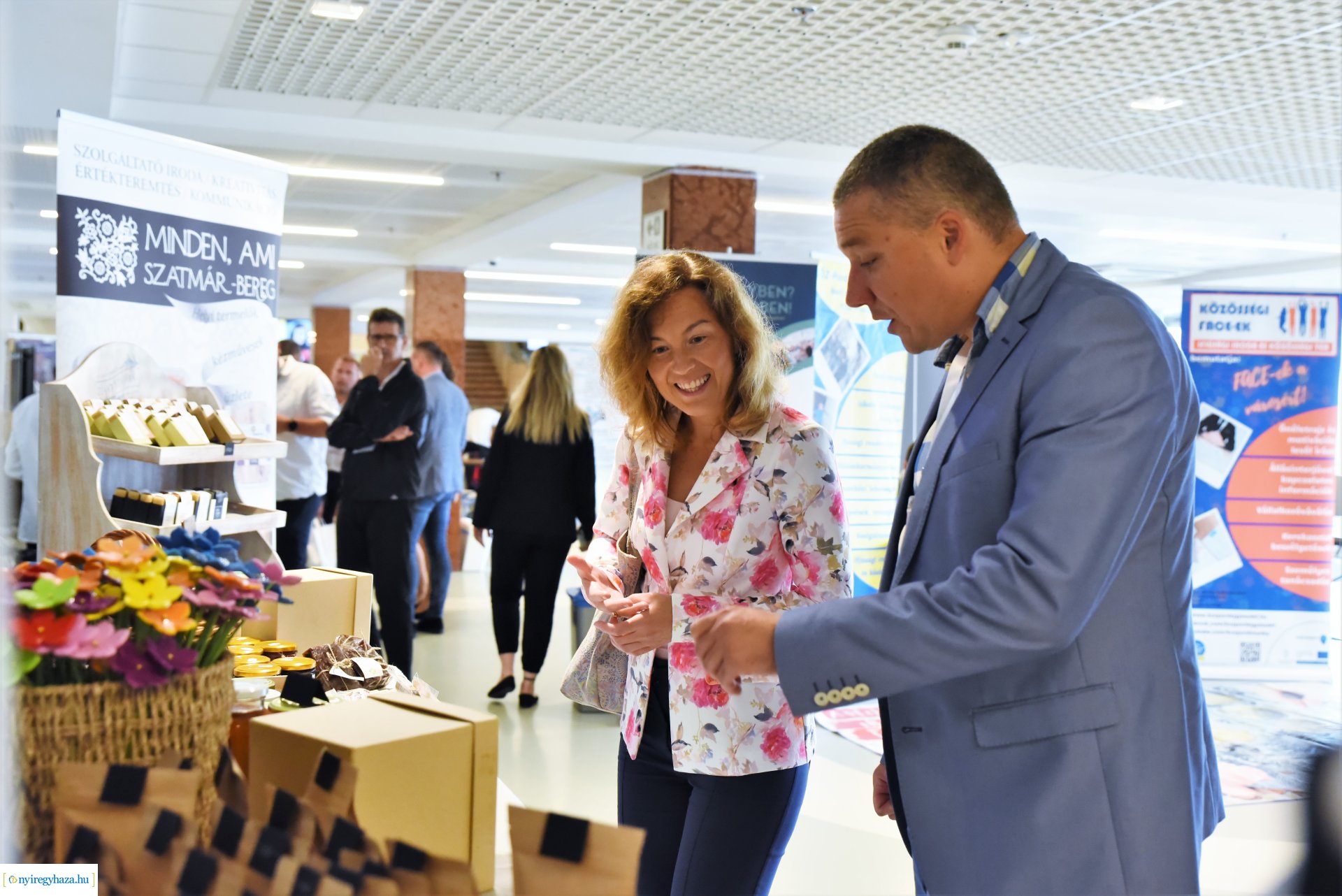 Helyben? Rendben! -  projektbemutató, szakmai konferencia 