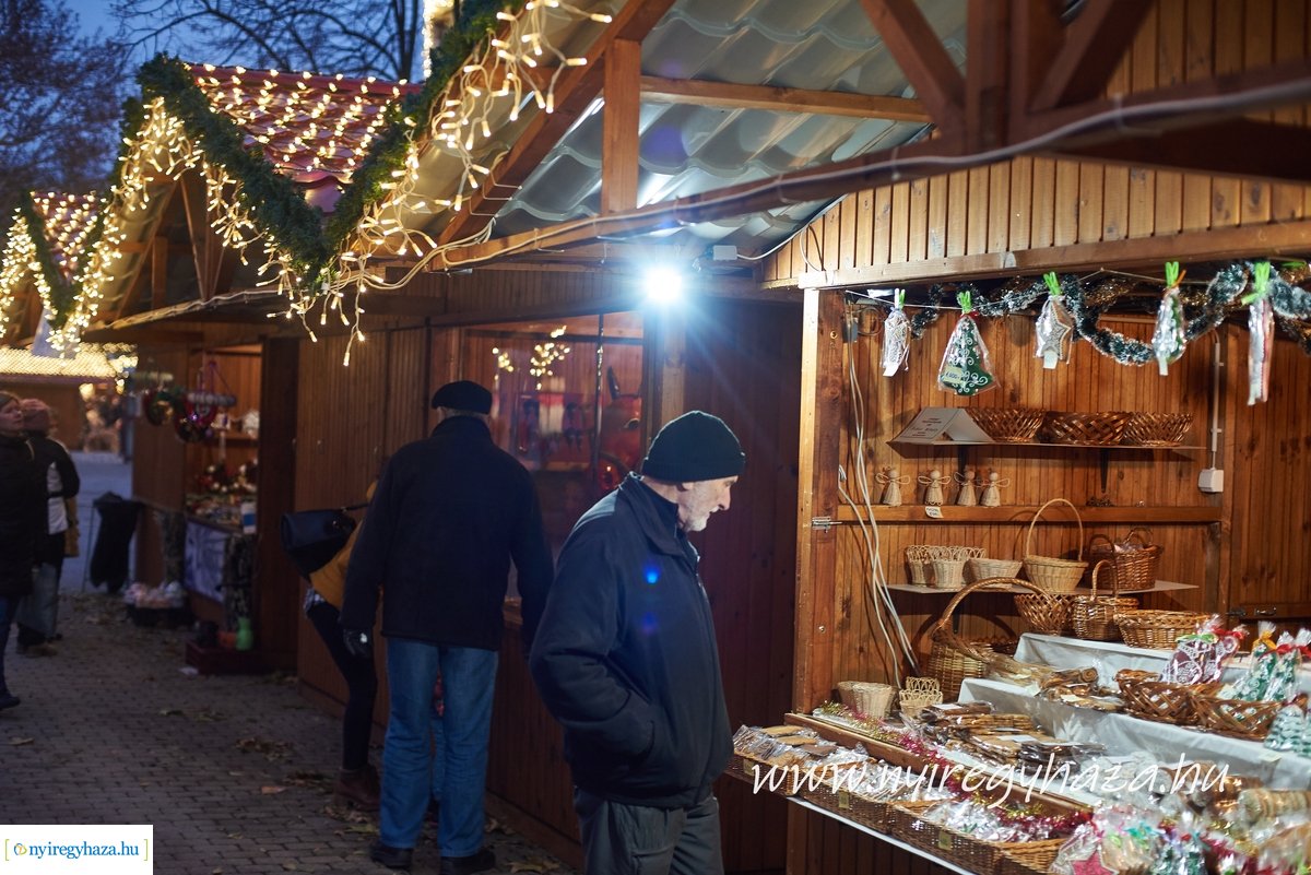 Helyi termékek az adventi forgatagban 2019