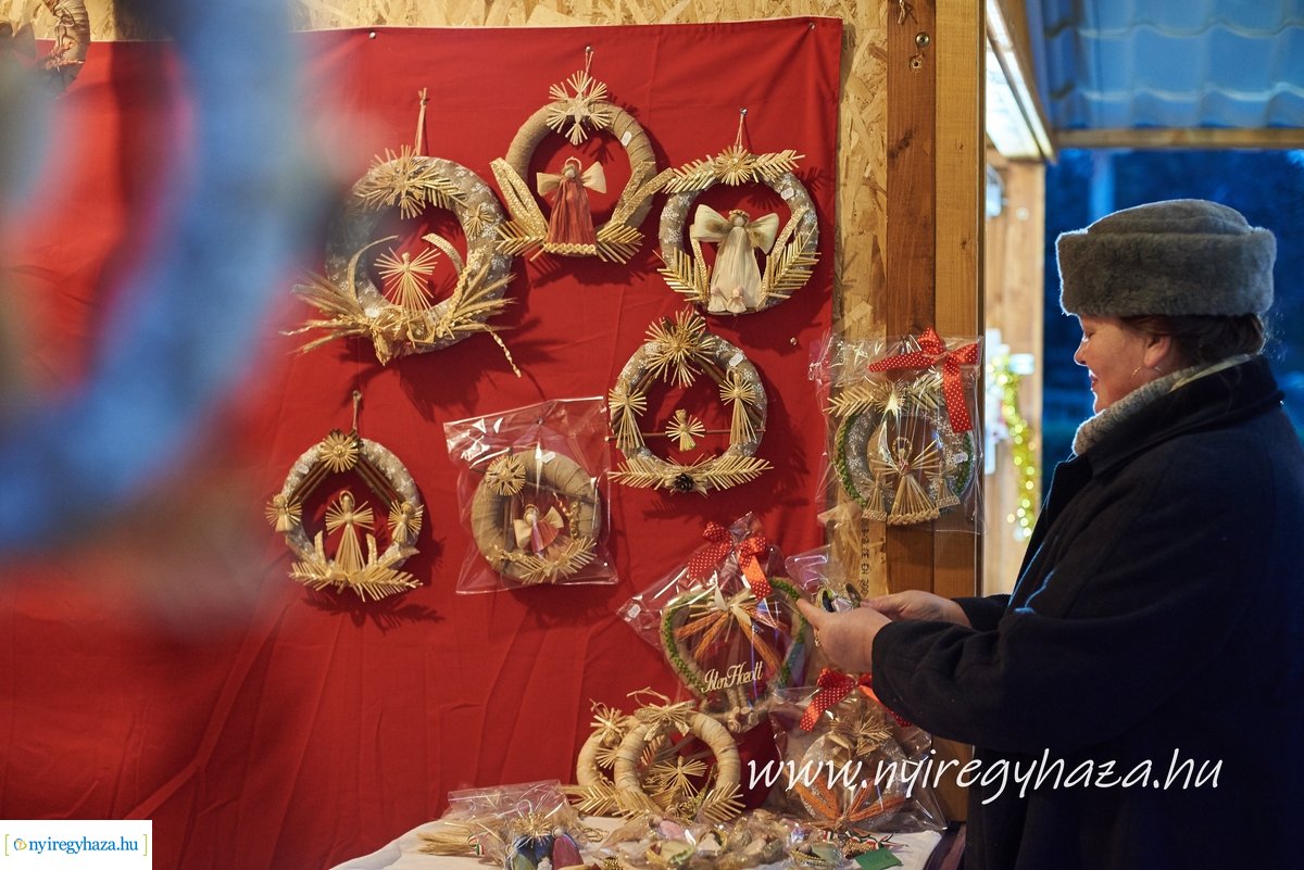 Helyi termékek az adventi forgatagban 2019