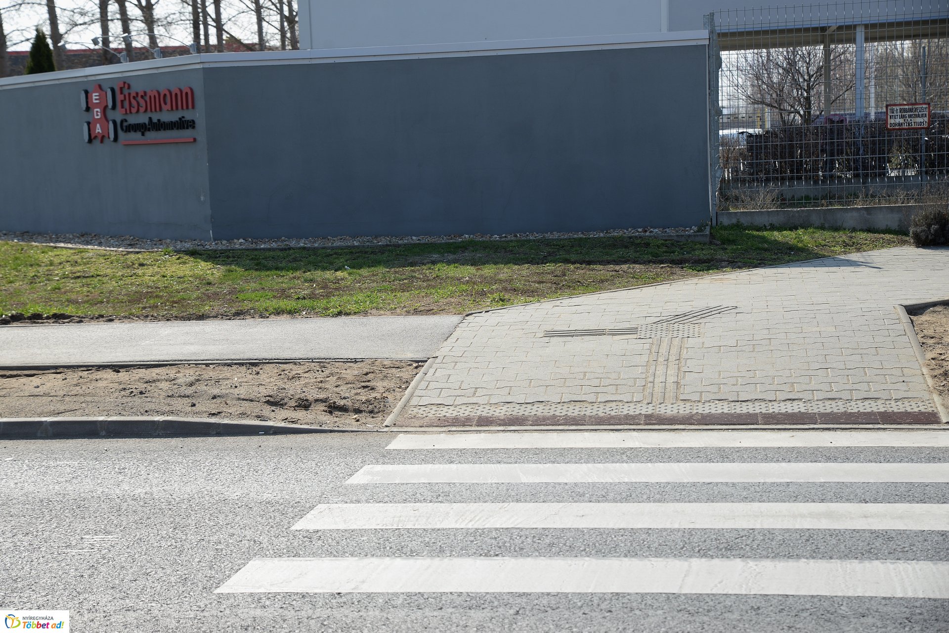 Helyszíni bejárás a Bottyán János utcán