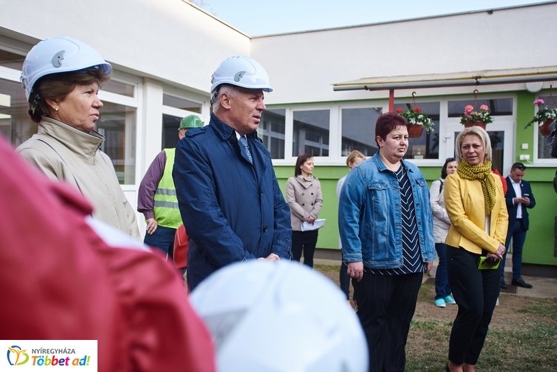 Helyszíni bejárás az Eszterlánc óvodában