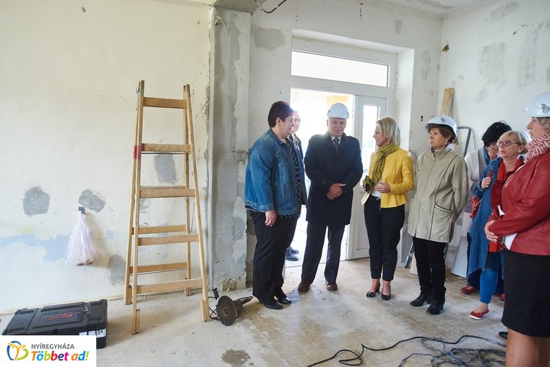 Helyszíni bejárás az Eszterlánc óvodában