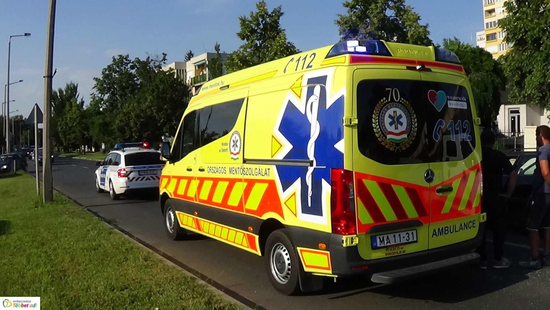 Helyszíni fotók a Sóstói úton történt tömeges karambolról