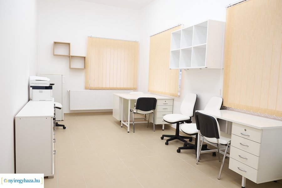 Helyszíni szemle a Csillag utcai orvosi rendelőben