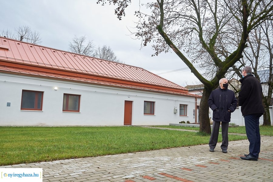 Helyszíni szemle a Csillag utcai orvosi rendelőben