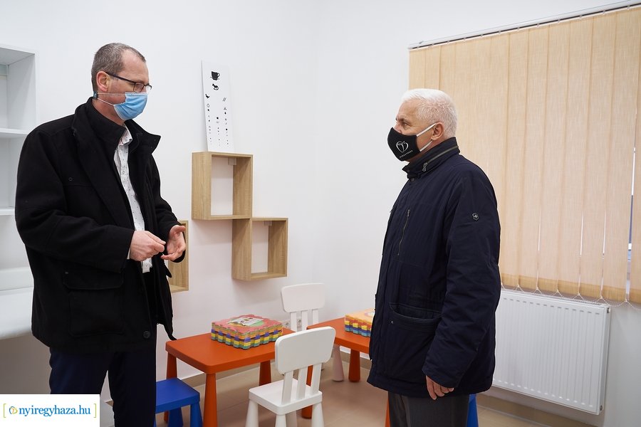 Helyszíni szemle a Csillag utcai orvosi rendelőben