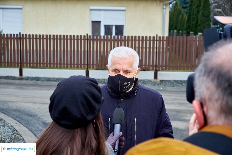 Helyszíni szemle a Felhő utcán