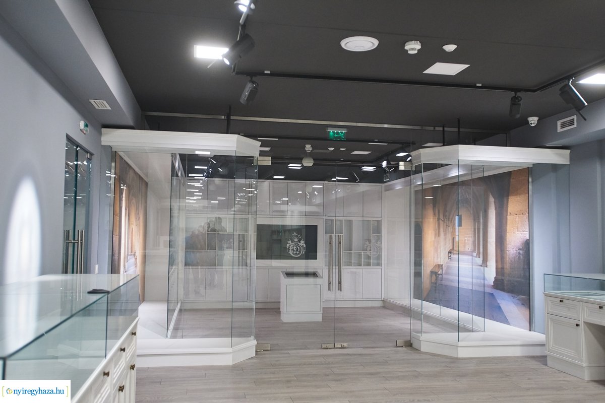 Helyszíni szemle a Kállay Kúriában 20200422