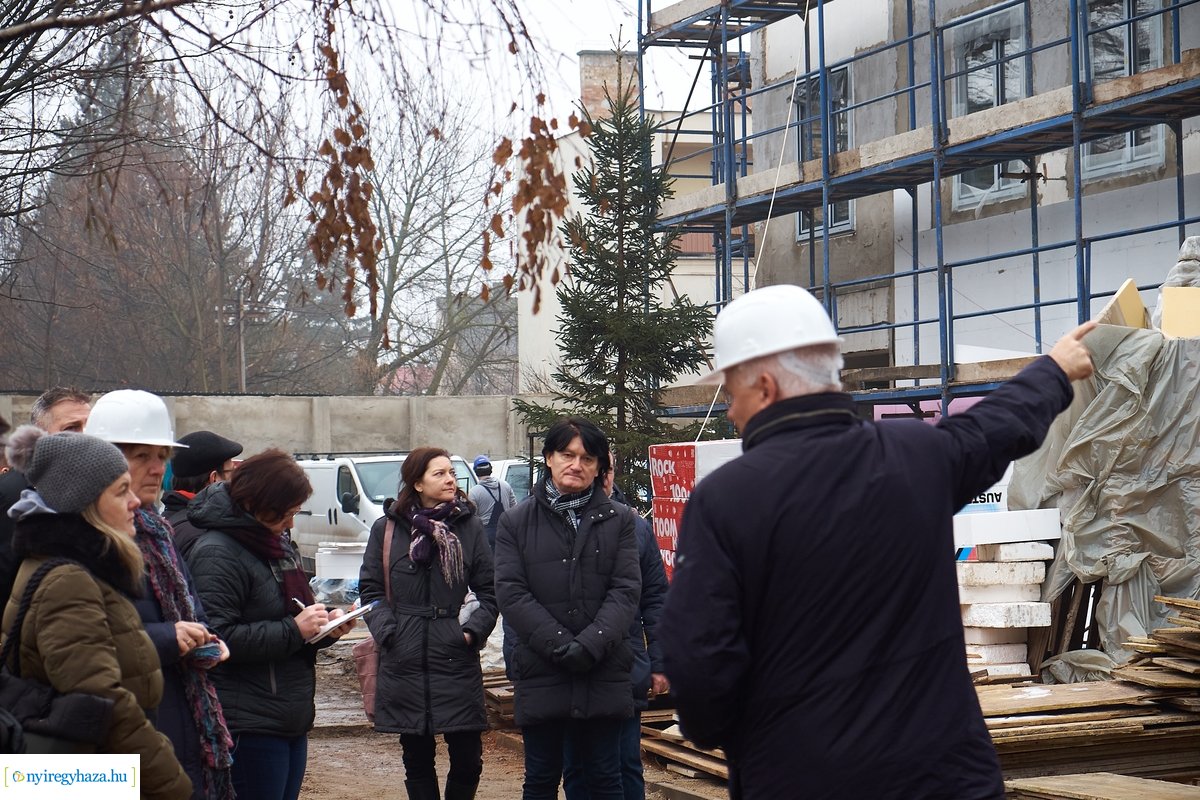 Helyszíni szemle a Kállay Kúriánál