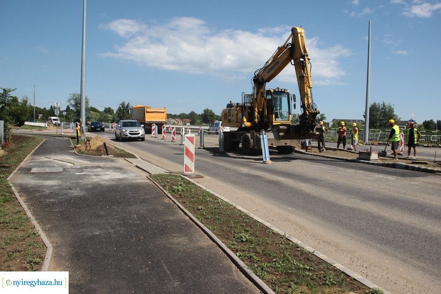 Helyszíni szemle a László utcai kereszteződésben
