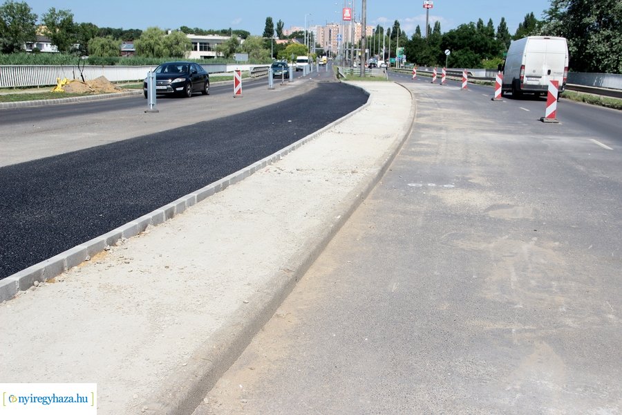 Helyszíni szemle a László utcai kereszteződésben