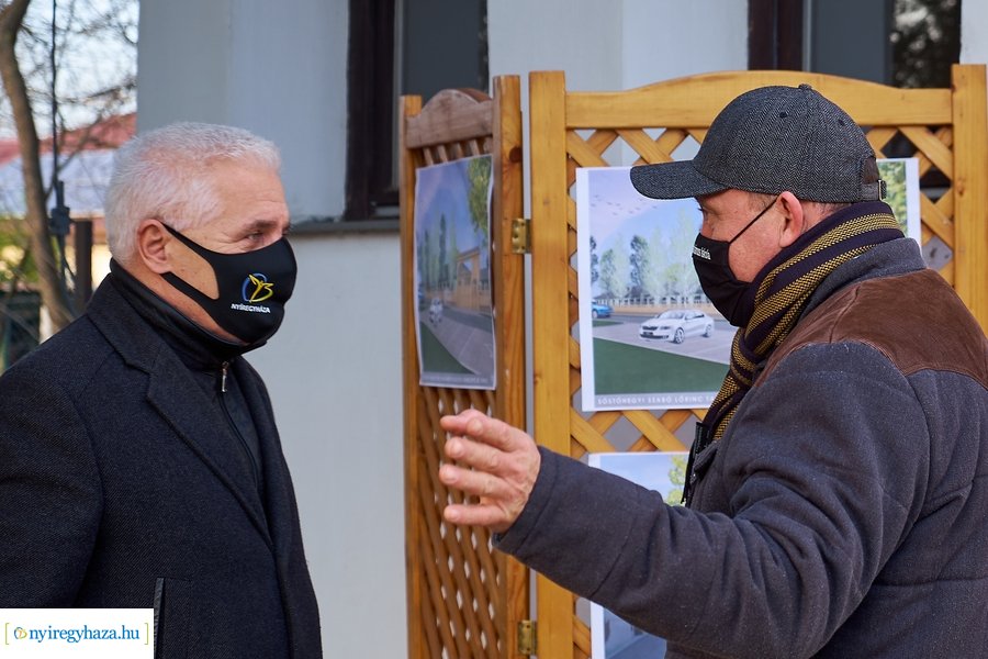 Helyszíni szemle a sóstóhegyi iskolában