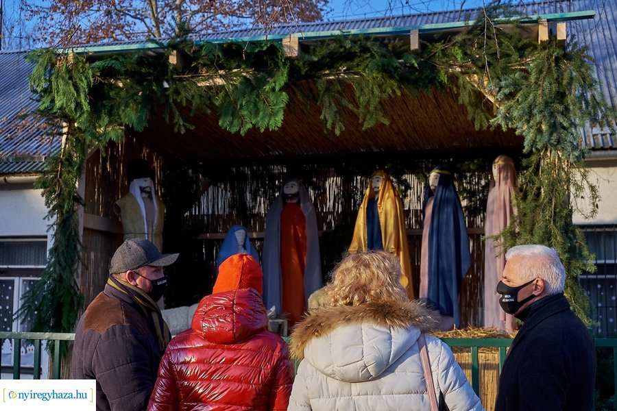 Helyszíni szemle a sóstóhegyi iskolában