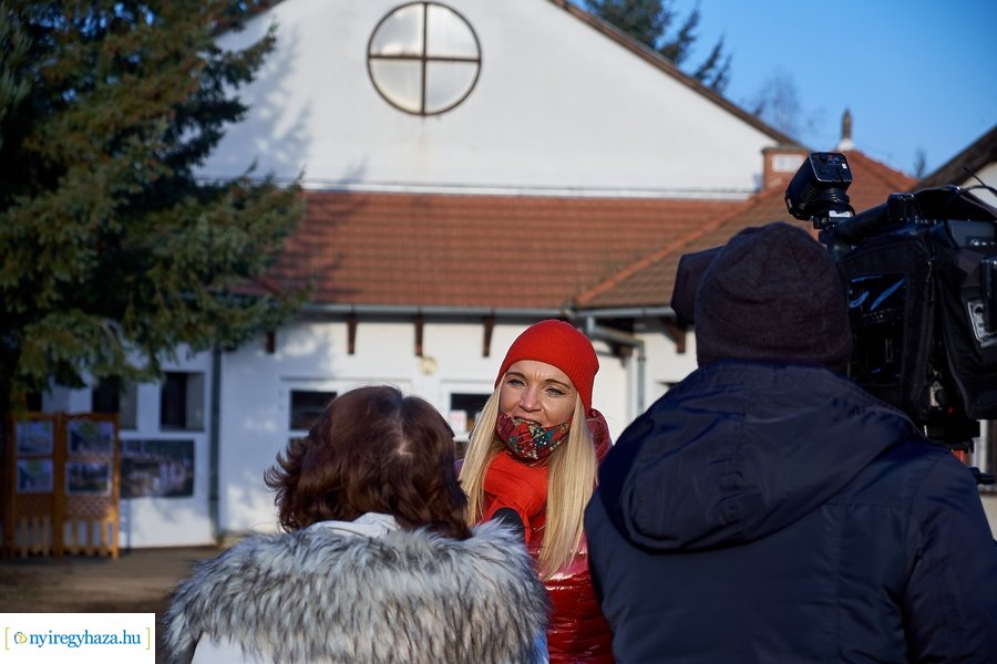 Helyszíni szemle a sóstóhegyi iskolában
