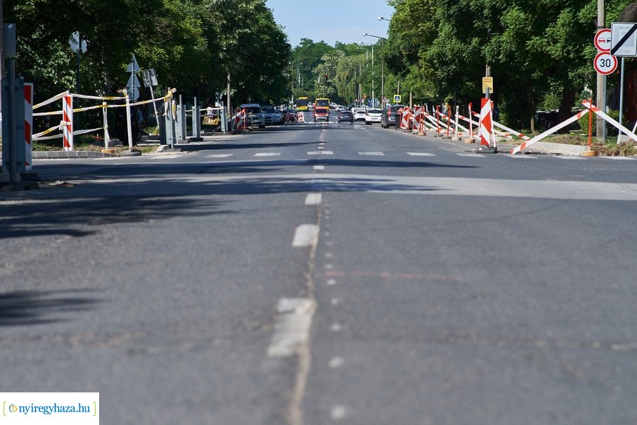 Helyszíni szemle a Széchenyi utcán 20220520