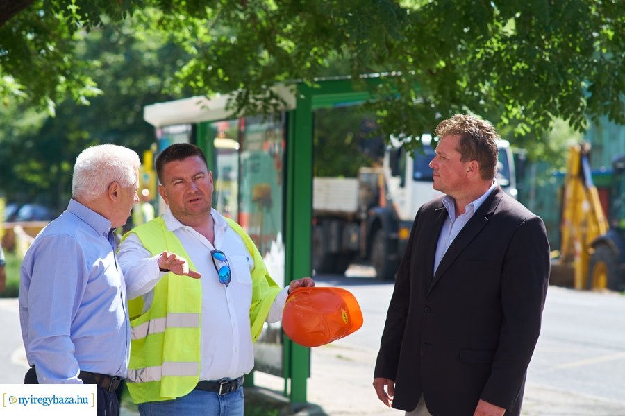 Helyszíni szemle a Széchenyi utcán 20220520