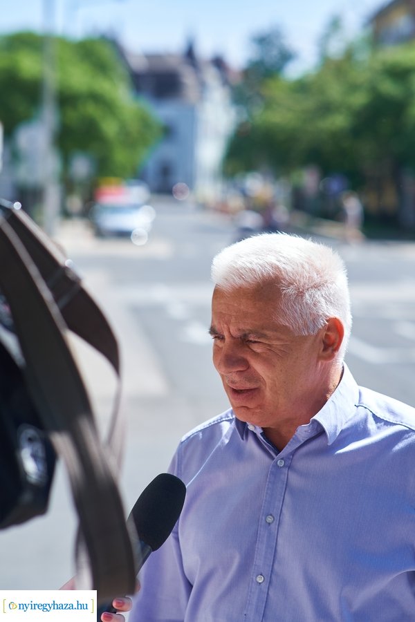 Helyszíni szemle a Széchenyi utcán 20220520